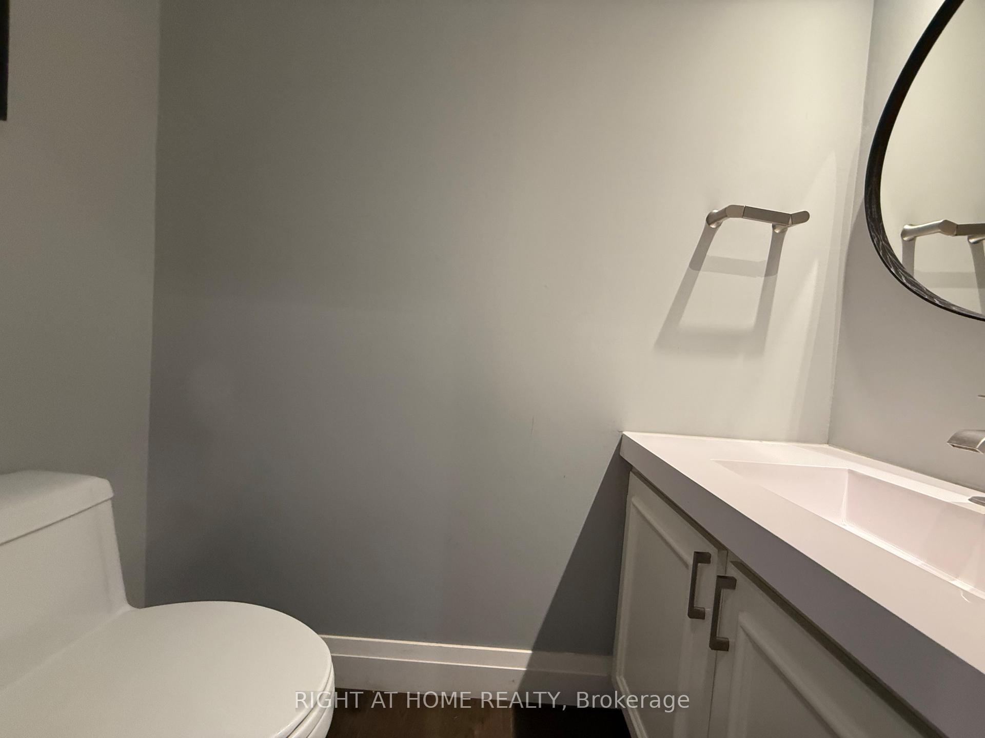 Photo 31 of 58 Holm Crescent, Markham, Aileen-Willowbrook — HOMEH