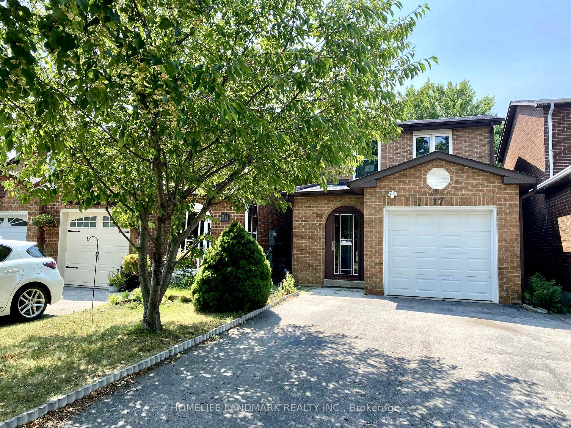Photo 1 of 17 Debden Road, Markham, Milliken Mills East — HOMEH
