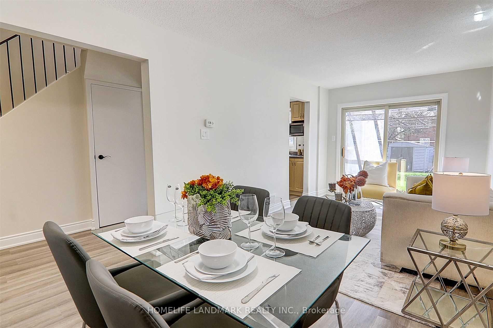 Photo 13 of 17 Debden Road, Markham, Milliken Mills East — HOMEH