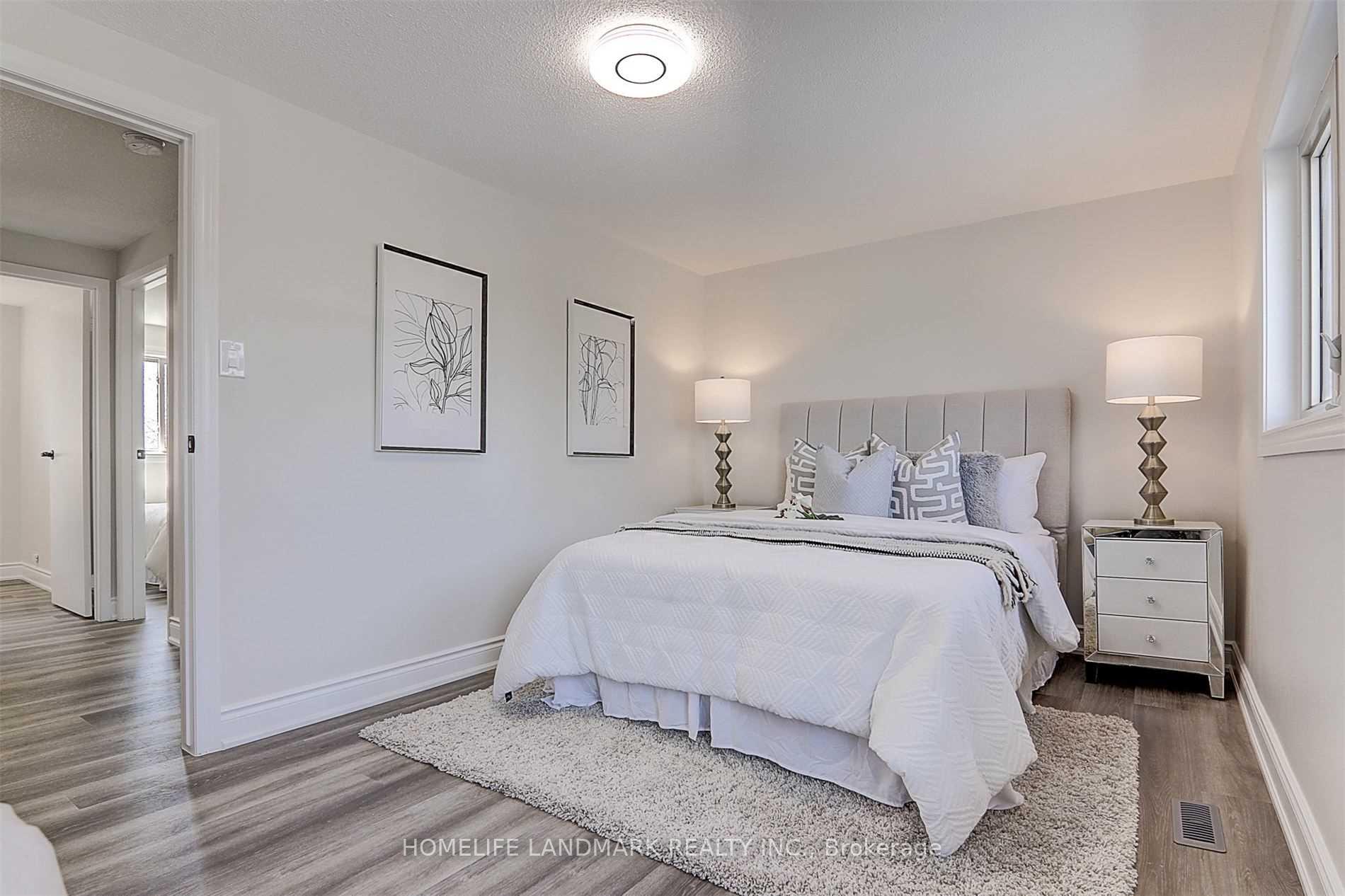 Photo 19 of 17 Debden Road, Markham, Milliken Mills East — HOMEH