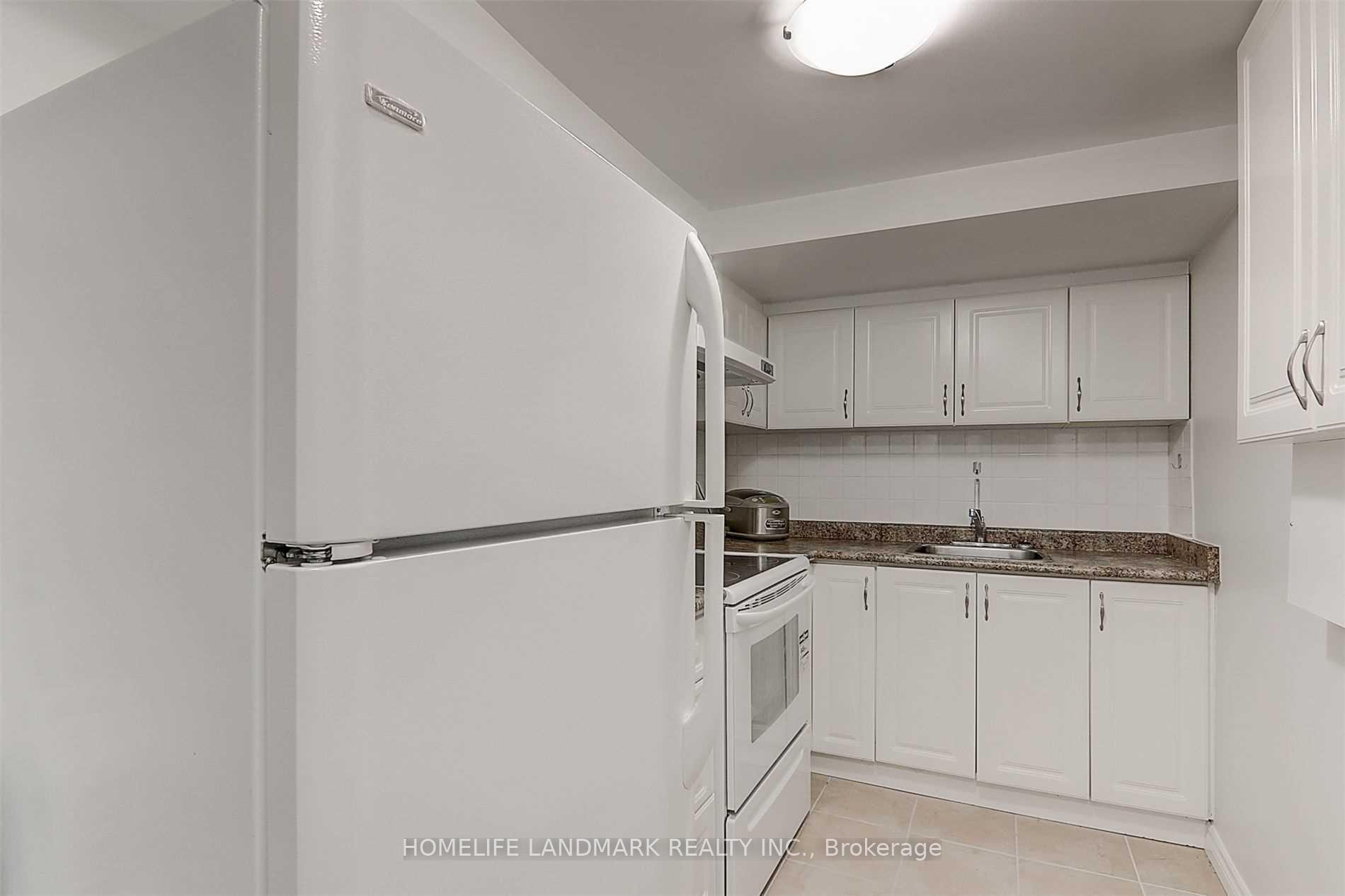 Photo 23 of 17 Debden Road, Markham, Milliken Mills East — HOMEH