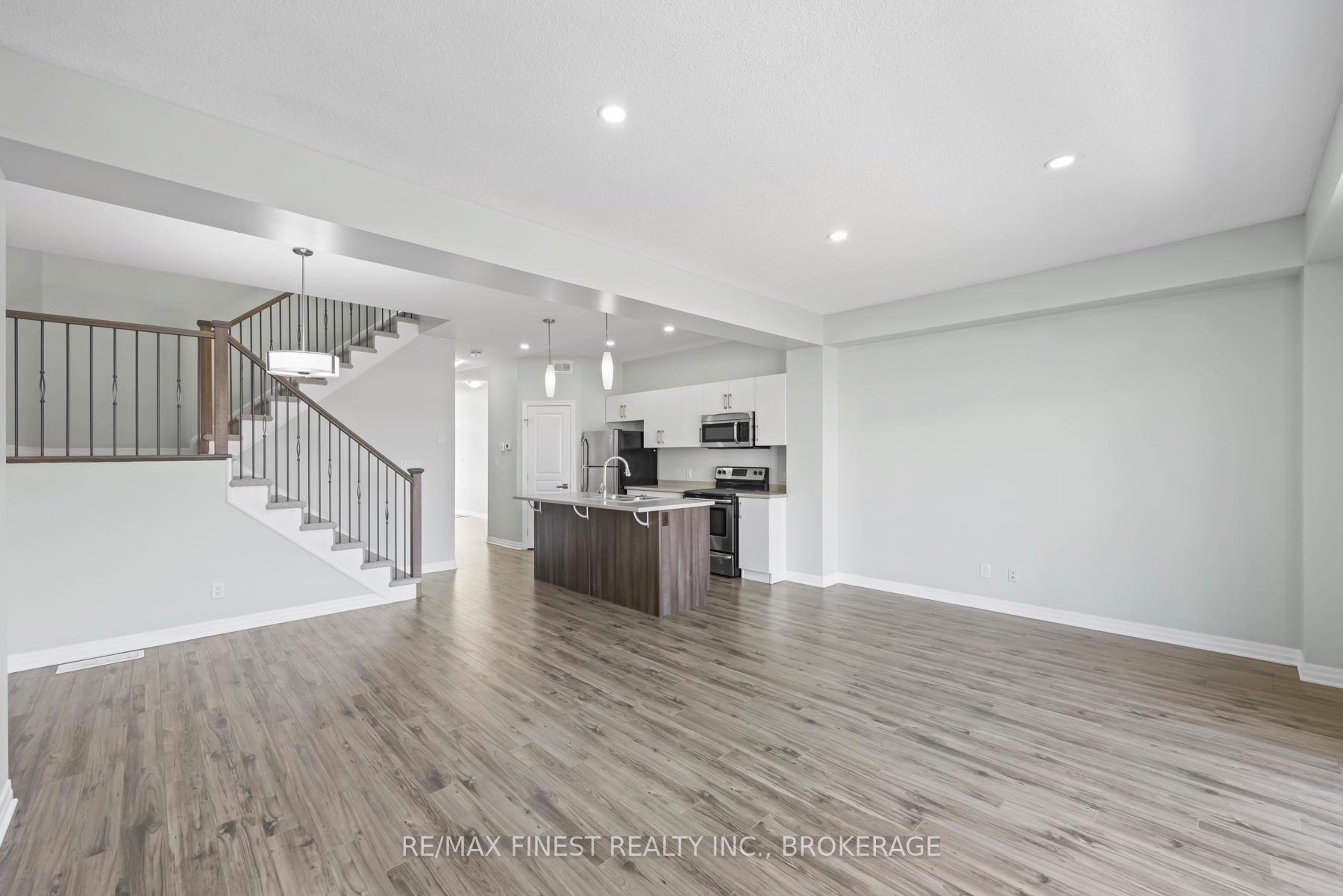 Photo 21 of 931 Riverview Way, Kingston, Kingston East (Incl Barret Crt) — HOMEH