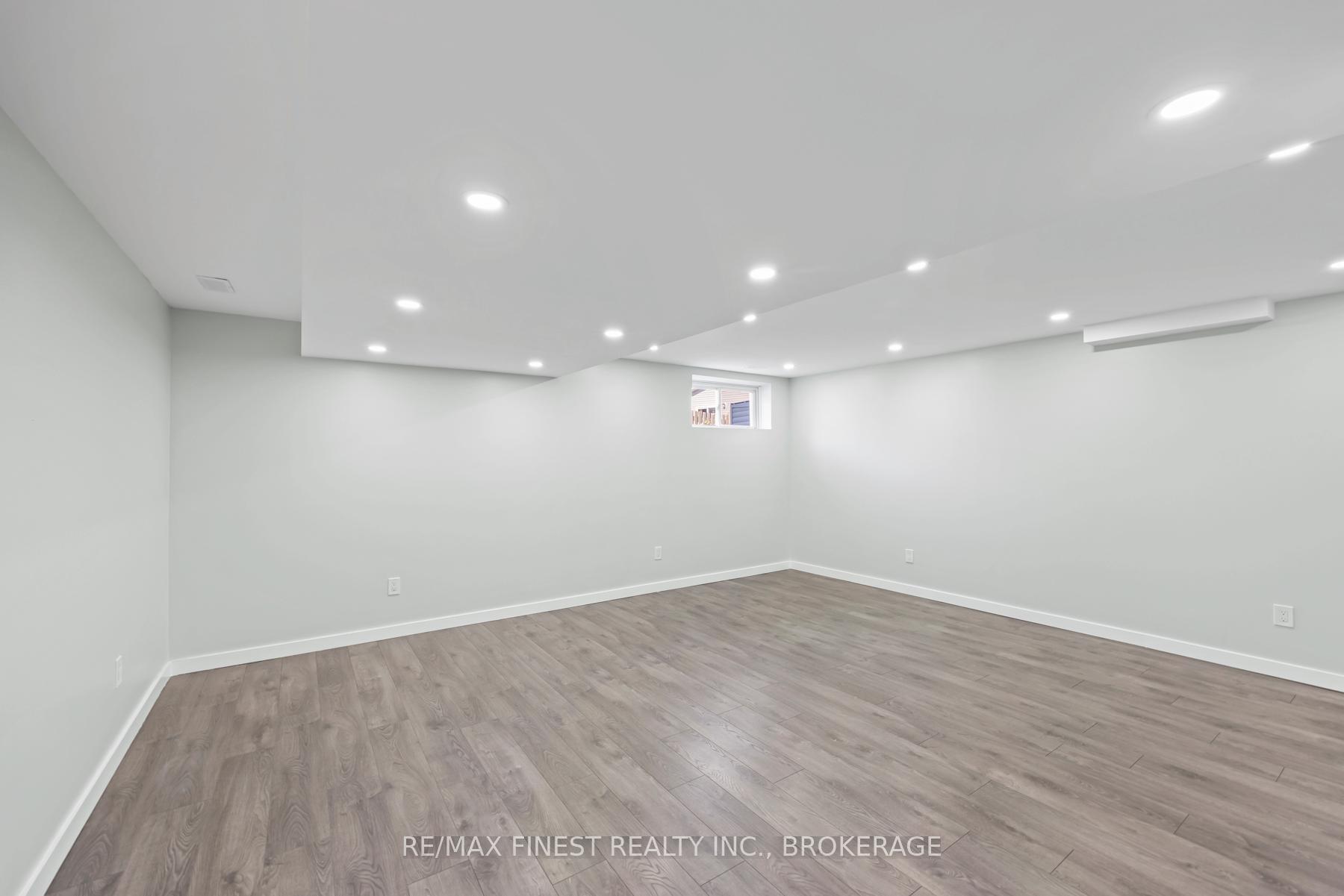 Photo 39 of 931 Riverview Way, Kingston, Kingston East (Incl Barret Crt) — HOMEH