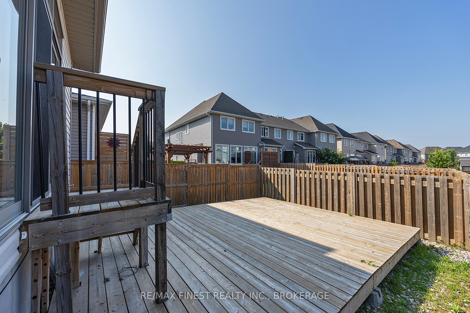 Photo 45 of 931 Riverview Way, Kingston, Kingston East (Incl Barret Crt) — HOMEH