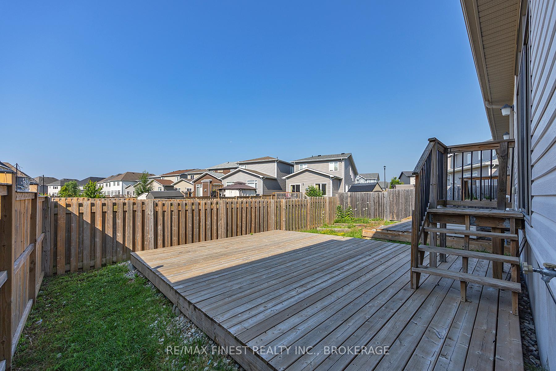 Photo 46 of 931 Riverview Way, Kingston, Kingston East (Incl Barret Crt) — HOMEH