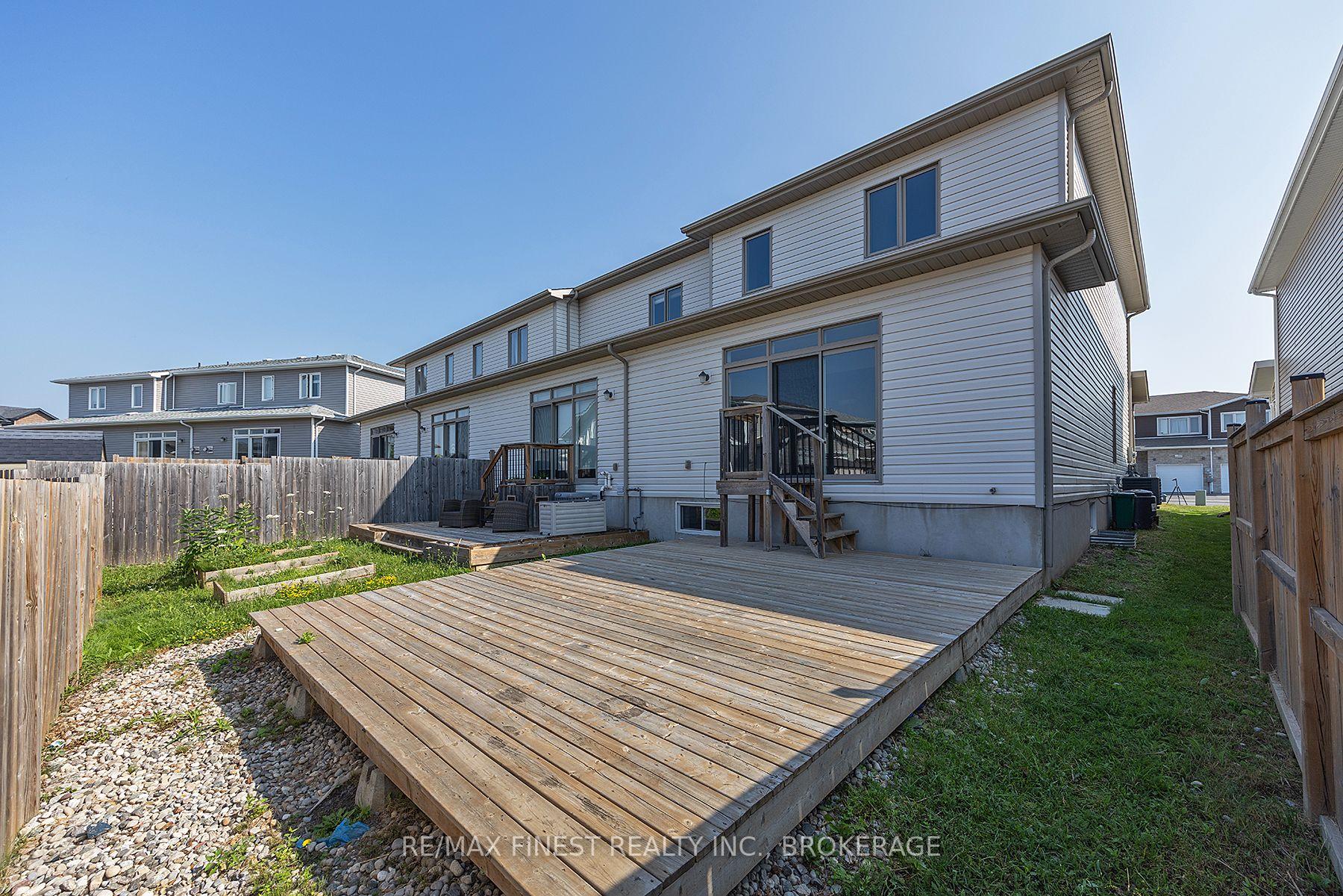 Photo 48 of 931 Riverview Way, Kingston, Kingston East (Incl Barret Crt) — HOMEH
