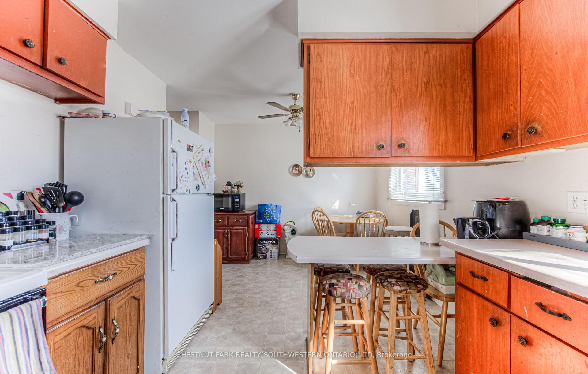 Photo 14 of 65 Overlea Drive, Kitchener — HOMEH