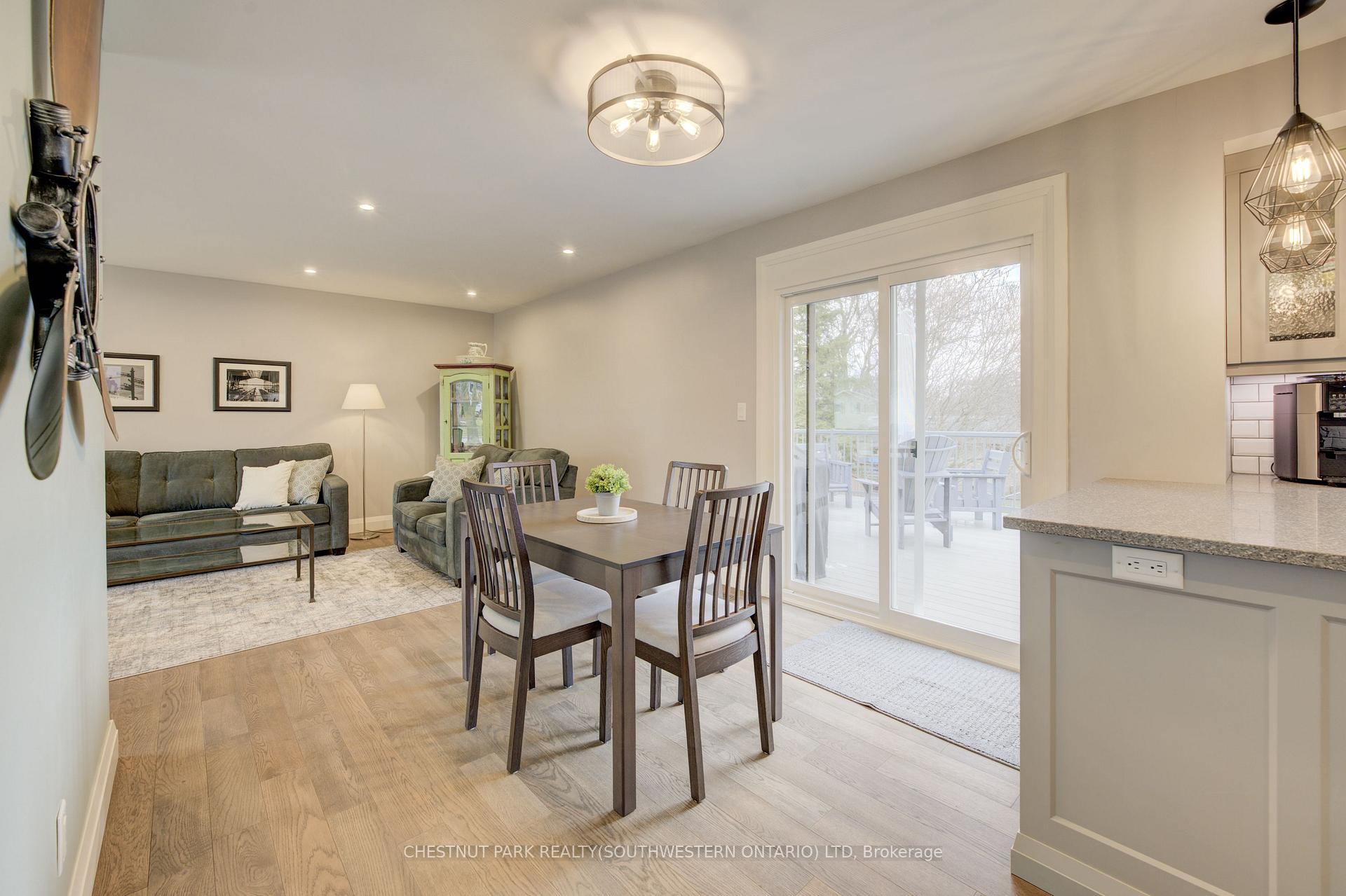 Photo 8 of 45 Uplands Drive, Kitchener — HOMEH