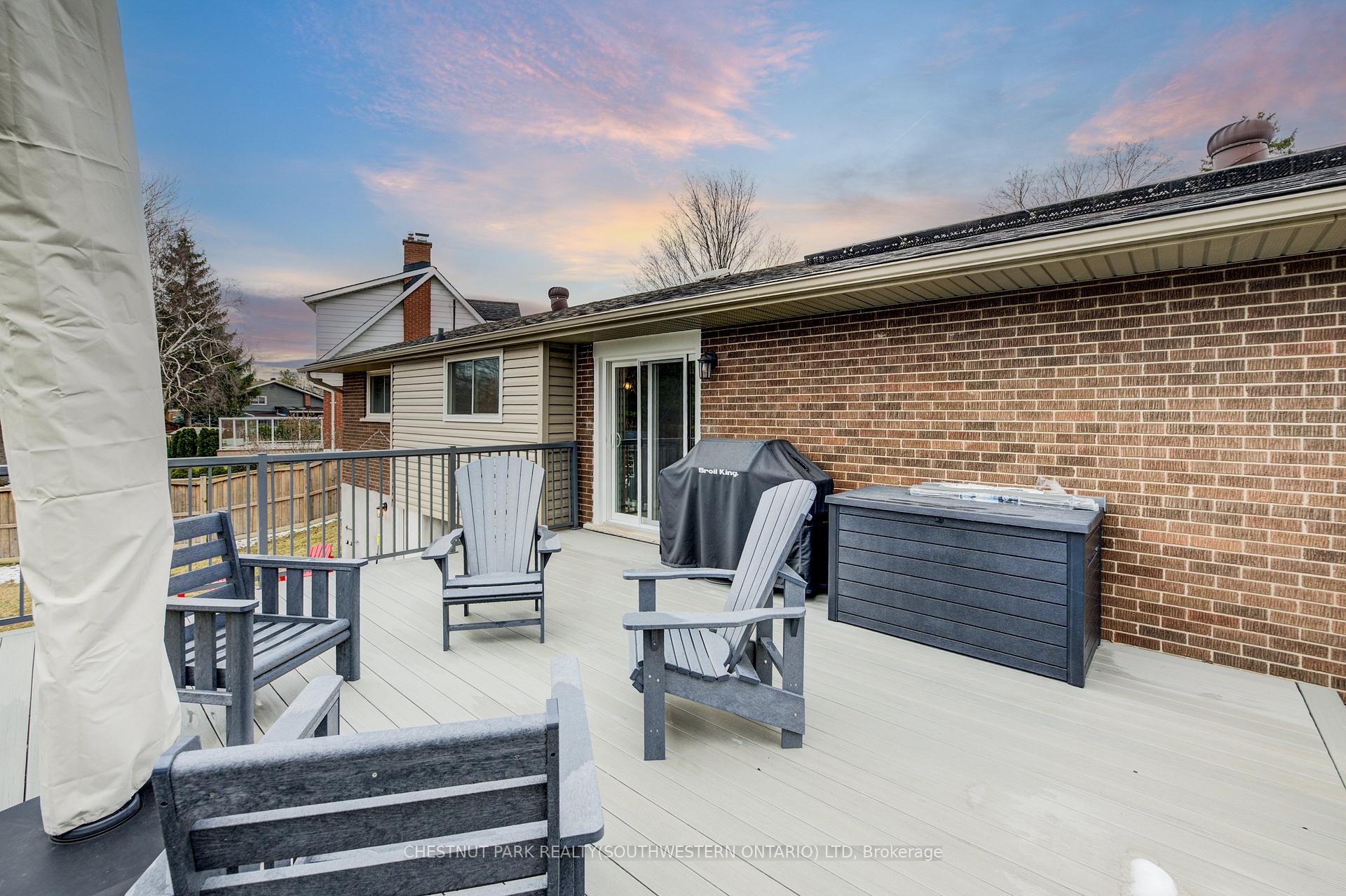 Photo 39 of 45 Uplands Drive, Kitchener — HOMEH