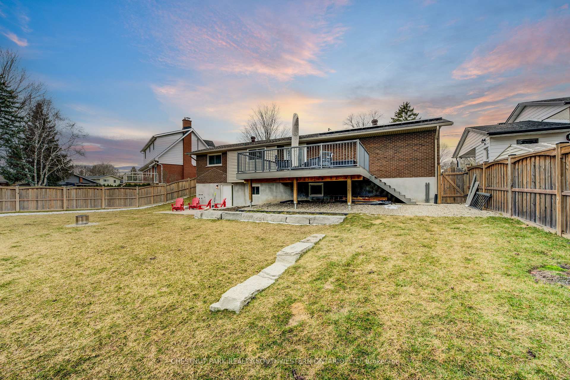 Photo 41 of 45 Uplands Drive, Kitchener — HOMEH