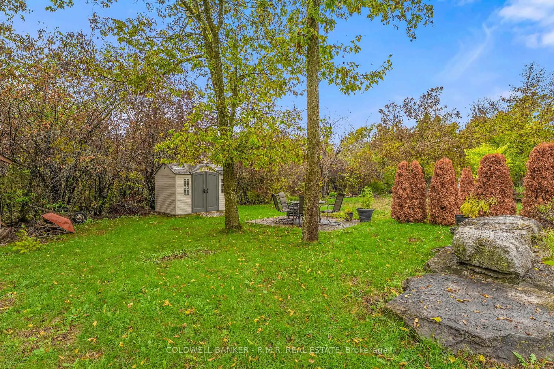 Photo 4 of 34 John Street, Kawartha Lakes, Bobcaygeon — HOMEH