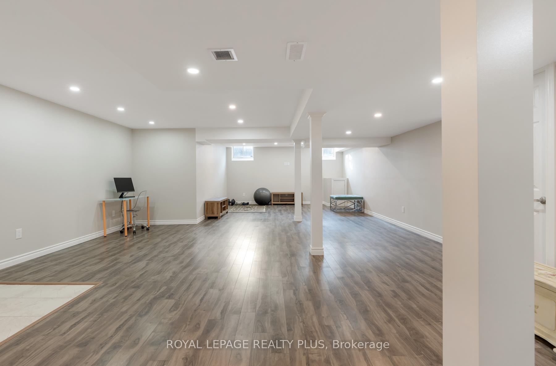 Photo 37 of 1059 McClenahan Crescent, Milton, Clarke — HOMEH