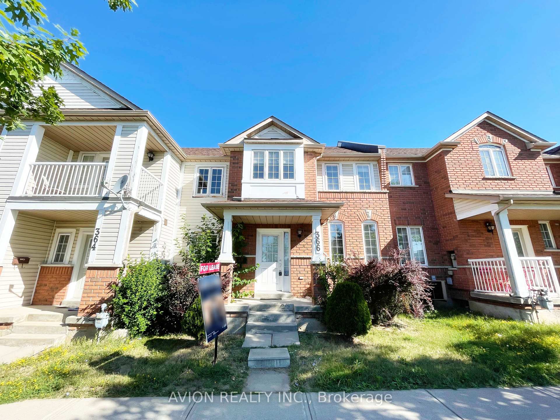 Front of 366 Bur Oak Avenue