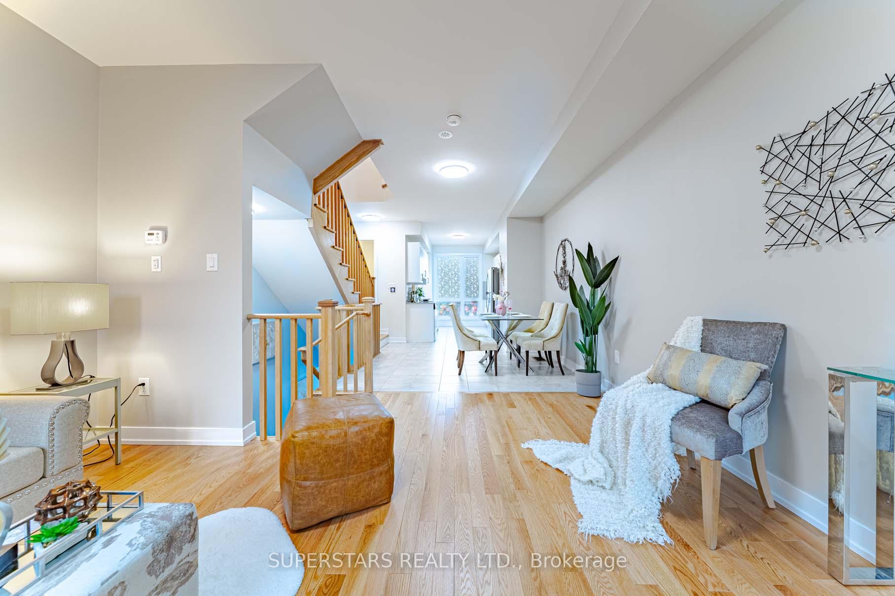 Photo 10 of 93 Stauffer Crescent, Markham, Cornell — HOMEH
