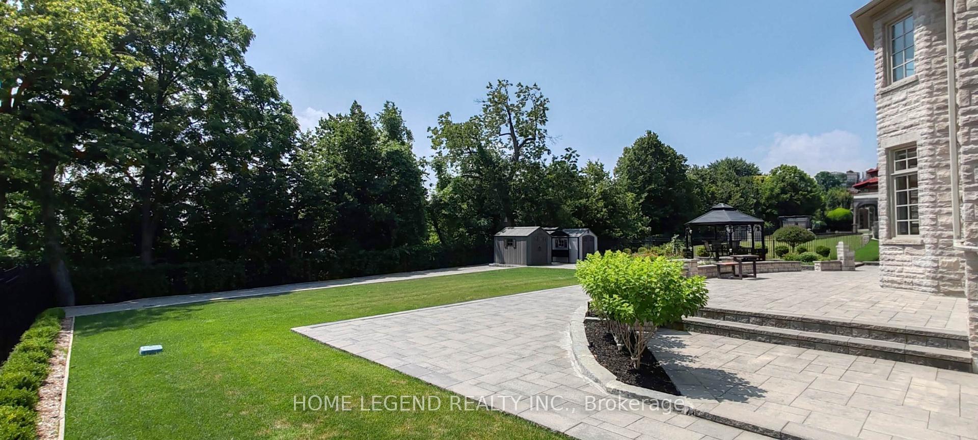 Photo 3 of 1 Royal County Down Crescent, Markham, Angus Glen — HOMEH