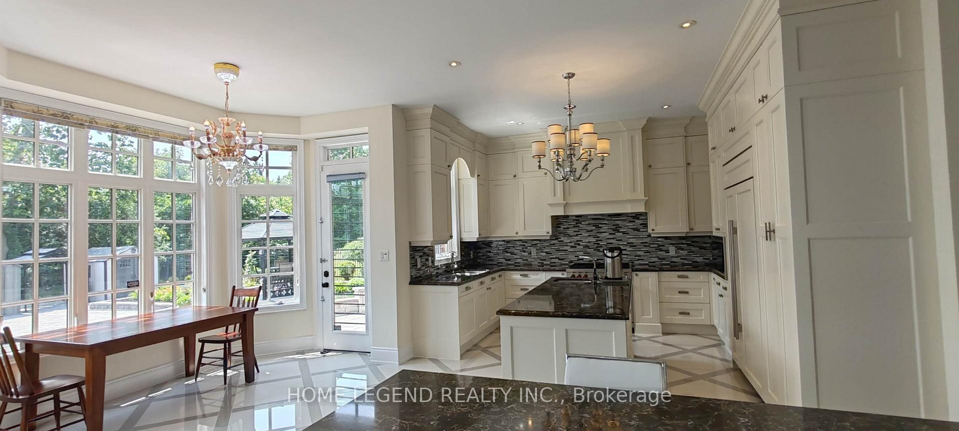 Photo 6 of 1 Royal County Down Crescent, Markham, Angus Glen — HOMEH