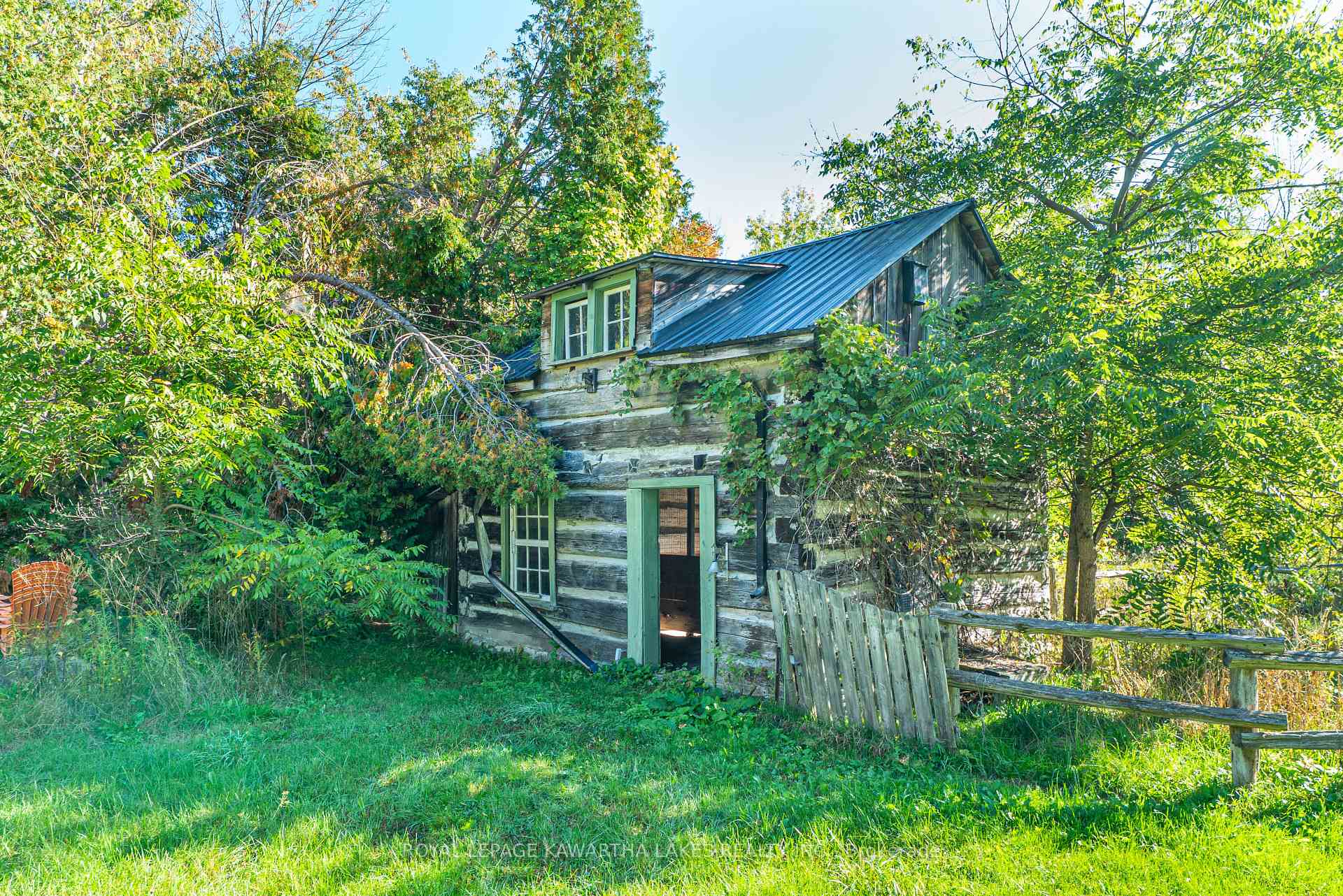 Photo 10 of 979 Linden Valley Road, Kawartha Lakes, Woodville — HOMEH