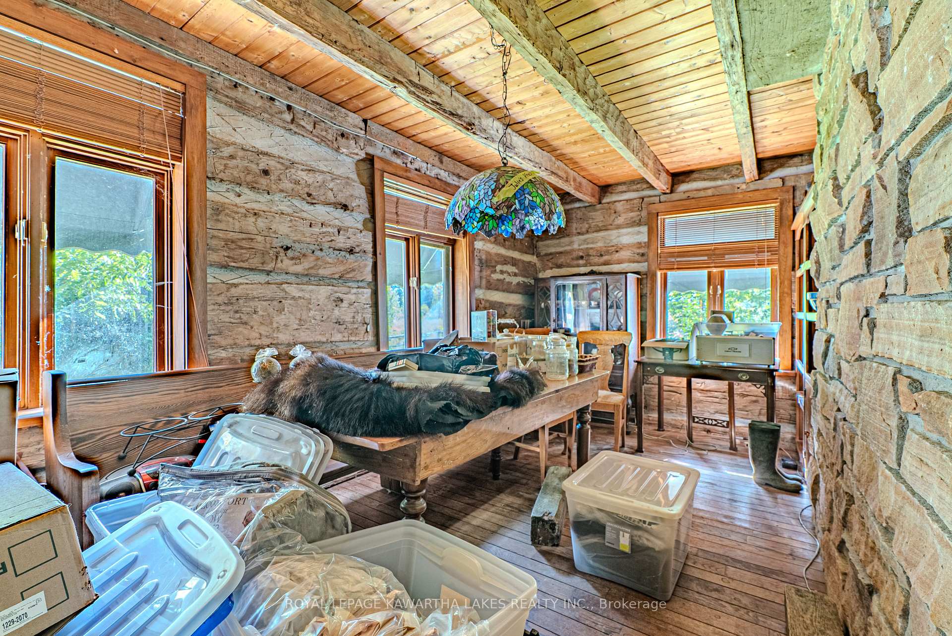 Photo 16 of 979 Linden Valley Road, Kawartha Lakes, Woodville — HOMEH