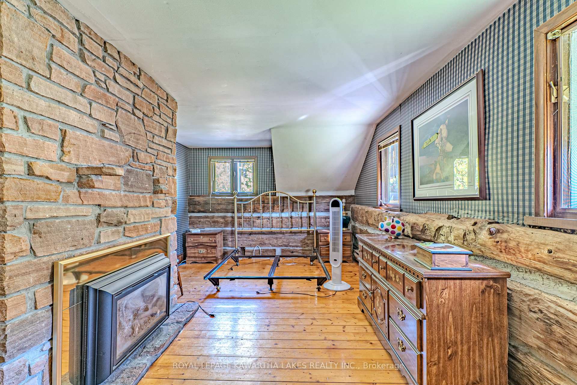 Photo 26 of 979 Linden Valley Road, Kawartha Lakes, Woodville — HOMEH