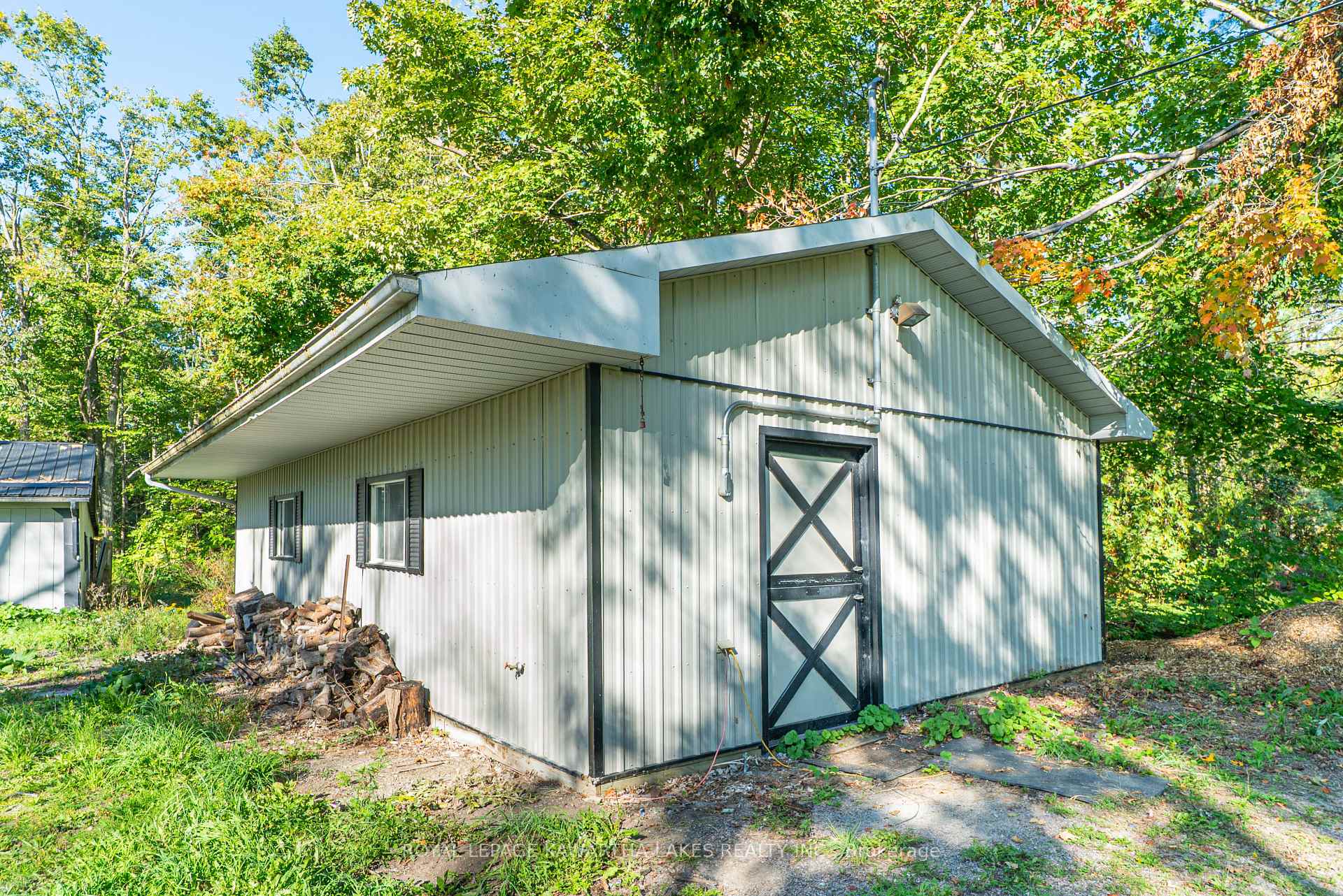 Photo 32 of 979 Linden Valley Road, Kawartha Lakes, Woodville — HOMEH
