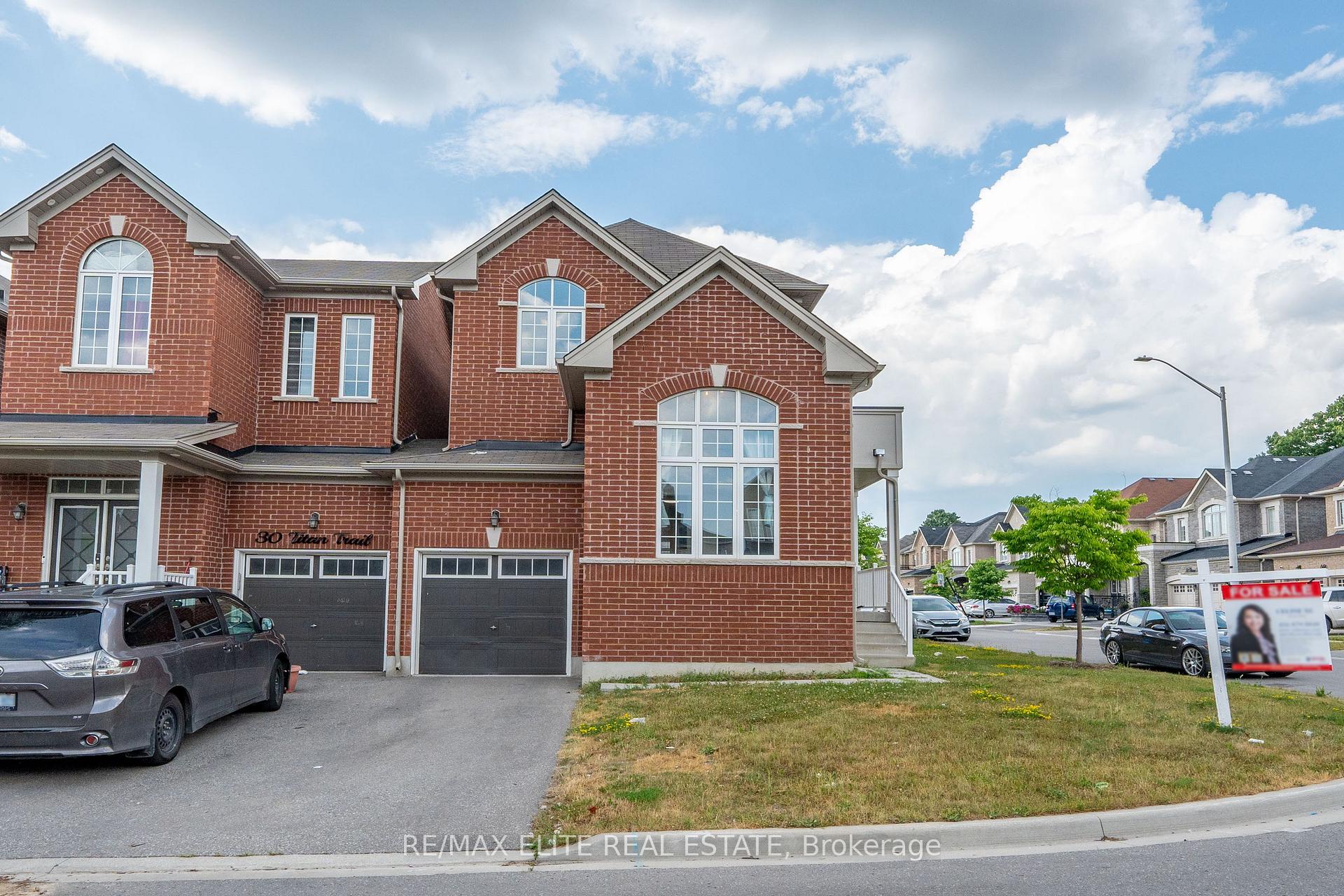 Photo 3 of 32 Titan Trail, Markham, Cedarwood — HOMEH