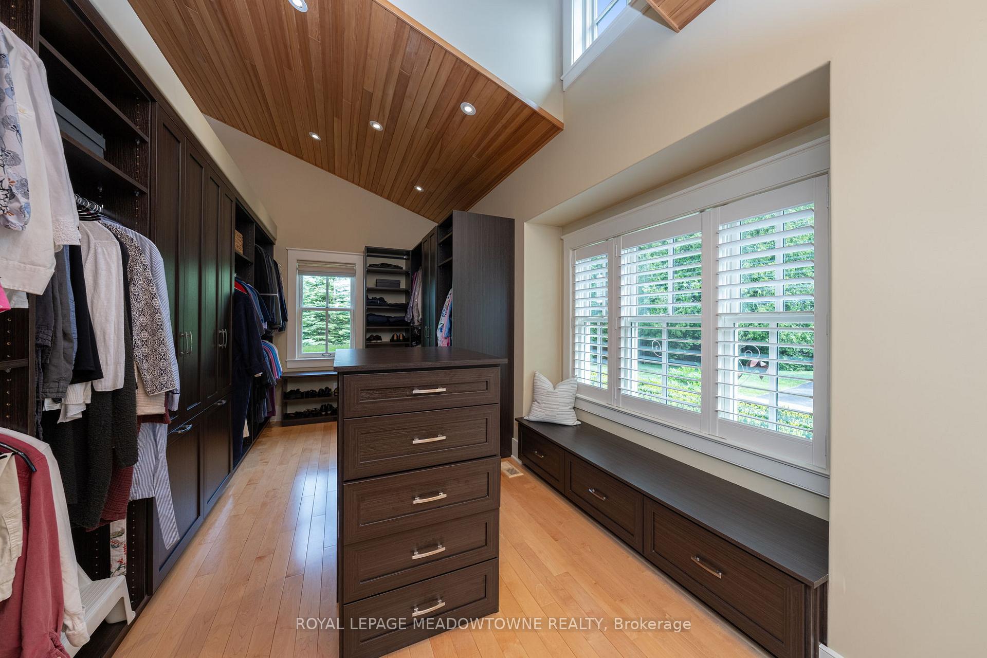 Photo 9 of 13738 Sixth Line, Milton, Rural Nassagaweya — HOMEH