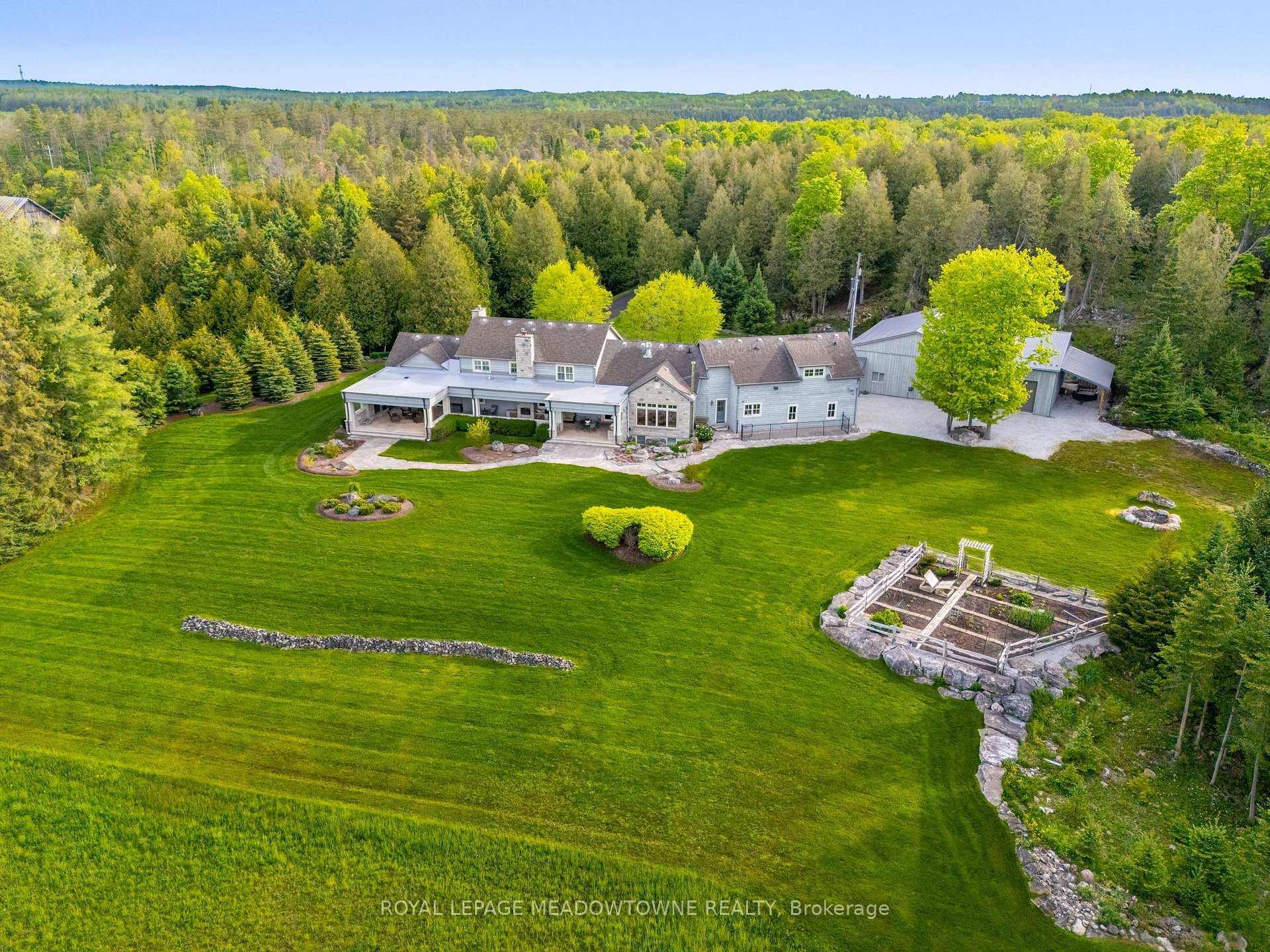 Photo 30 of 13738 Sixth Line, Milton, Rural Nassagaweya — HOMEH