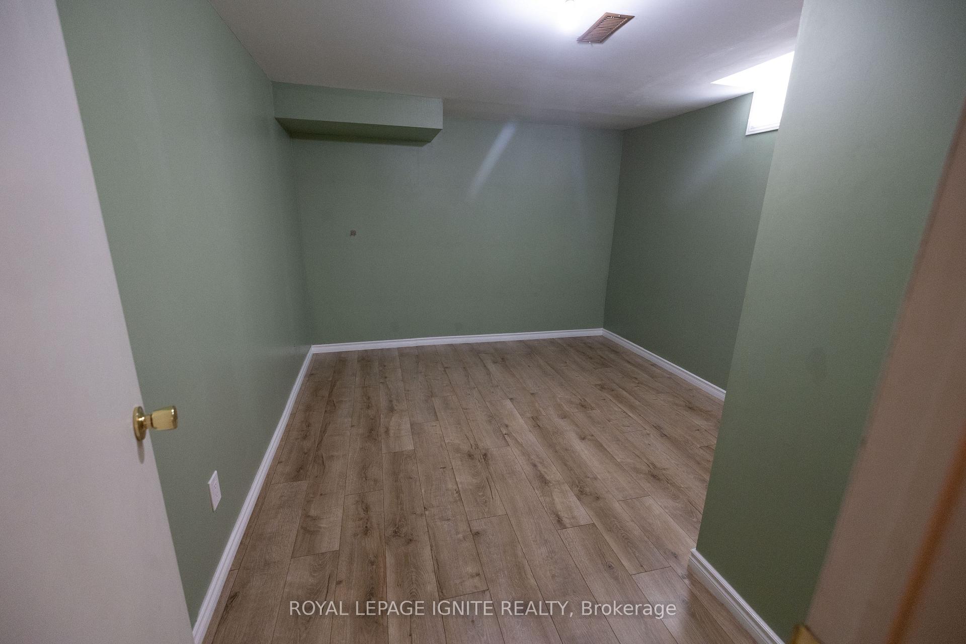 Photo 9 of Unit BSMNT, 35 Goodwood Drive, Markham, Middlefield — HOMEH