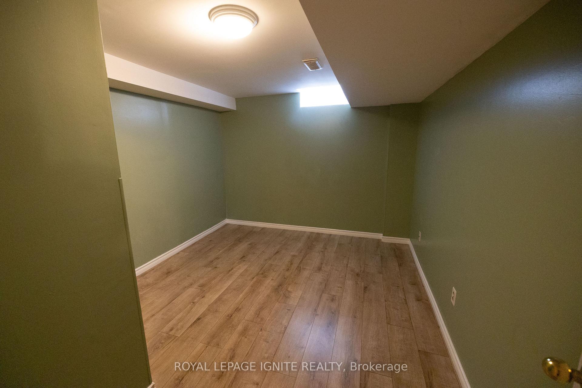 Photo 10 of Unit BSMNT, 35 Goodwood Drive, Markham, Middlefield — HOMEH