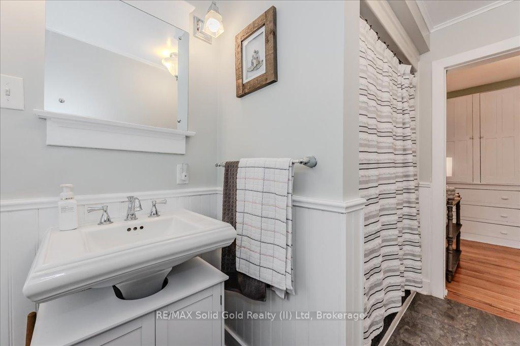 Photo 22 of 56 Woolwich Street, Kitchener, Bridgeport — HOMEH