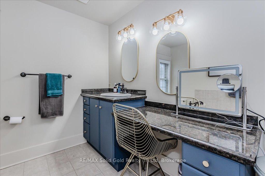 Photo 25 of 56 Woolwich Street, Kitchener, Bridgeport — HOMEH