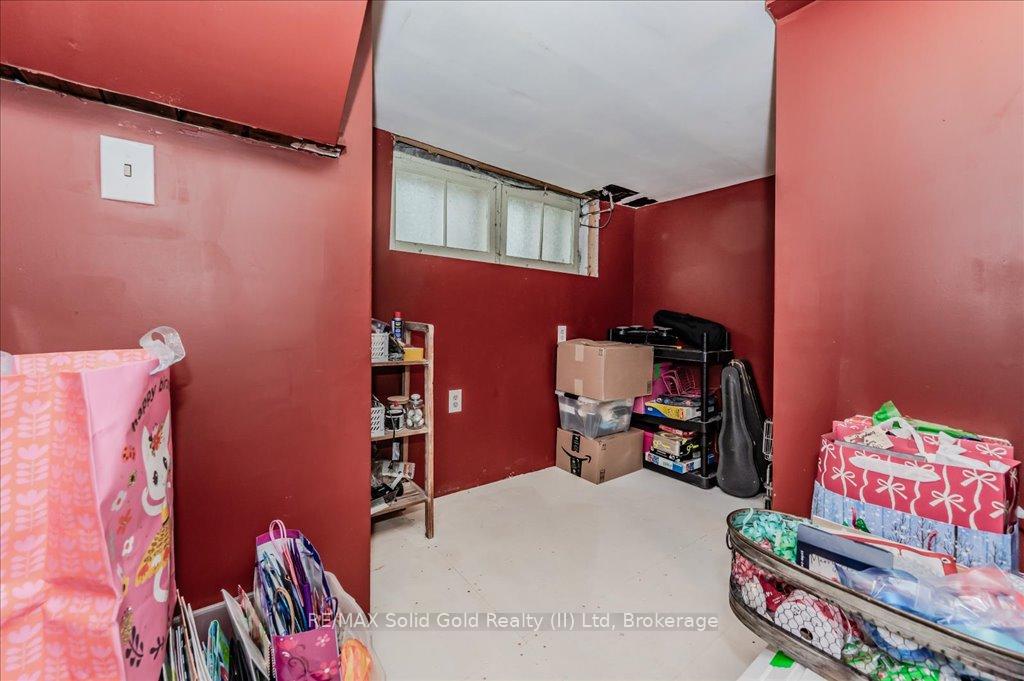 Photo 32 of 56 Woolwich Street, Kitchener, Bridgeport — HOMEH