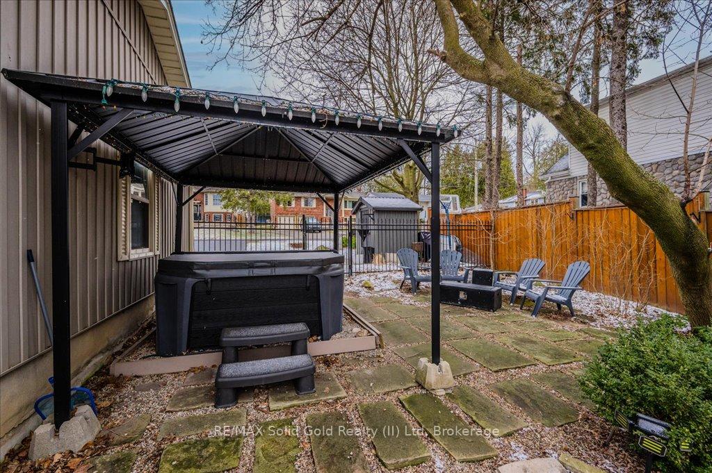 Photo 35 of 56 Woolwich Street, Kitchener, Bridgeport — HOMEH