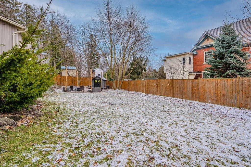 Photo 39 of 56 Woolwich Street, Kitchener, Bridgeport — HOMEH
