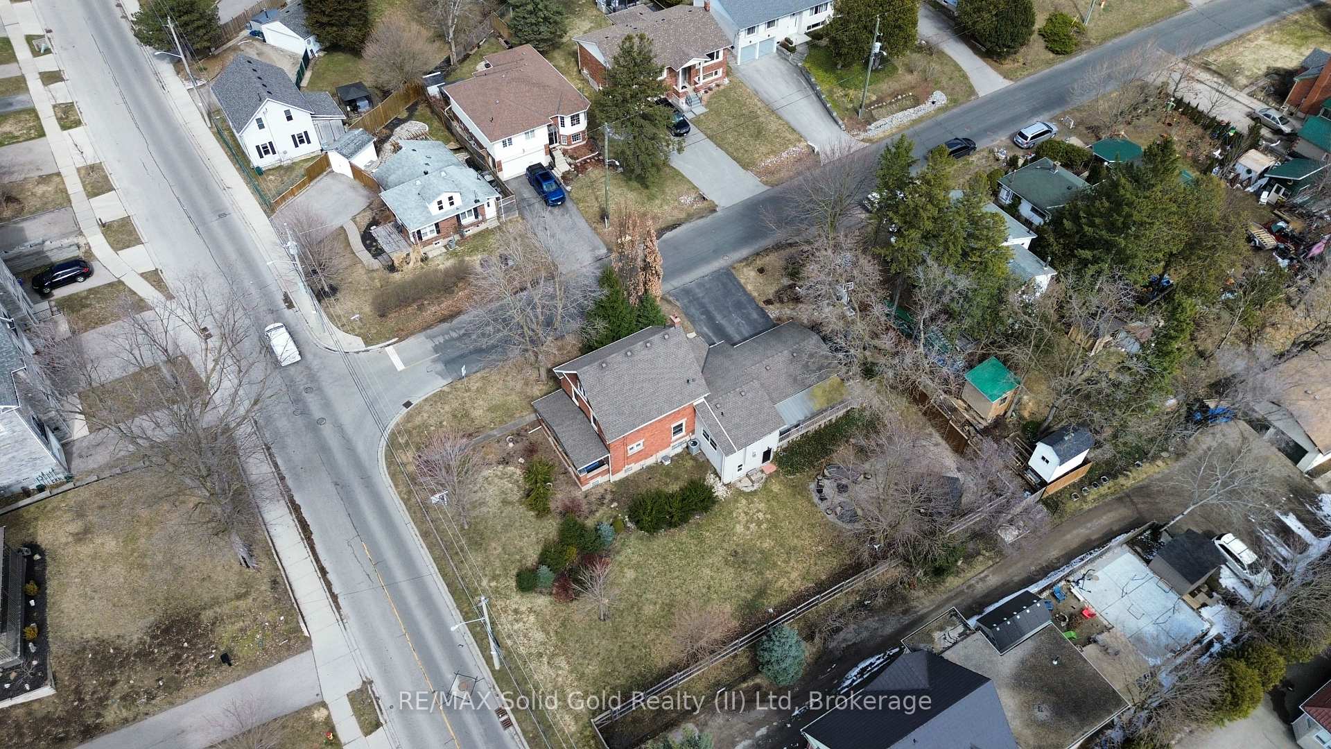 Photo 43 of 56 Woolwich Street, Kitchener, Bridgeport — HOMEH