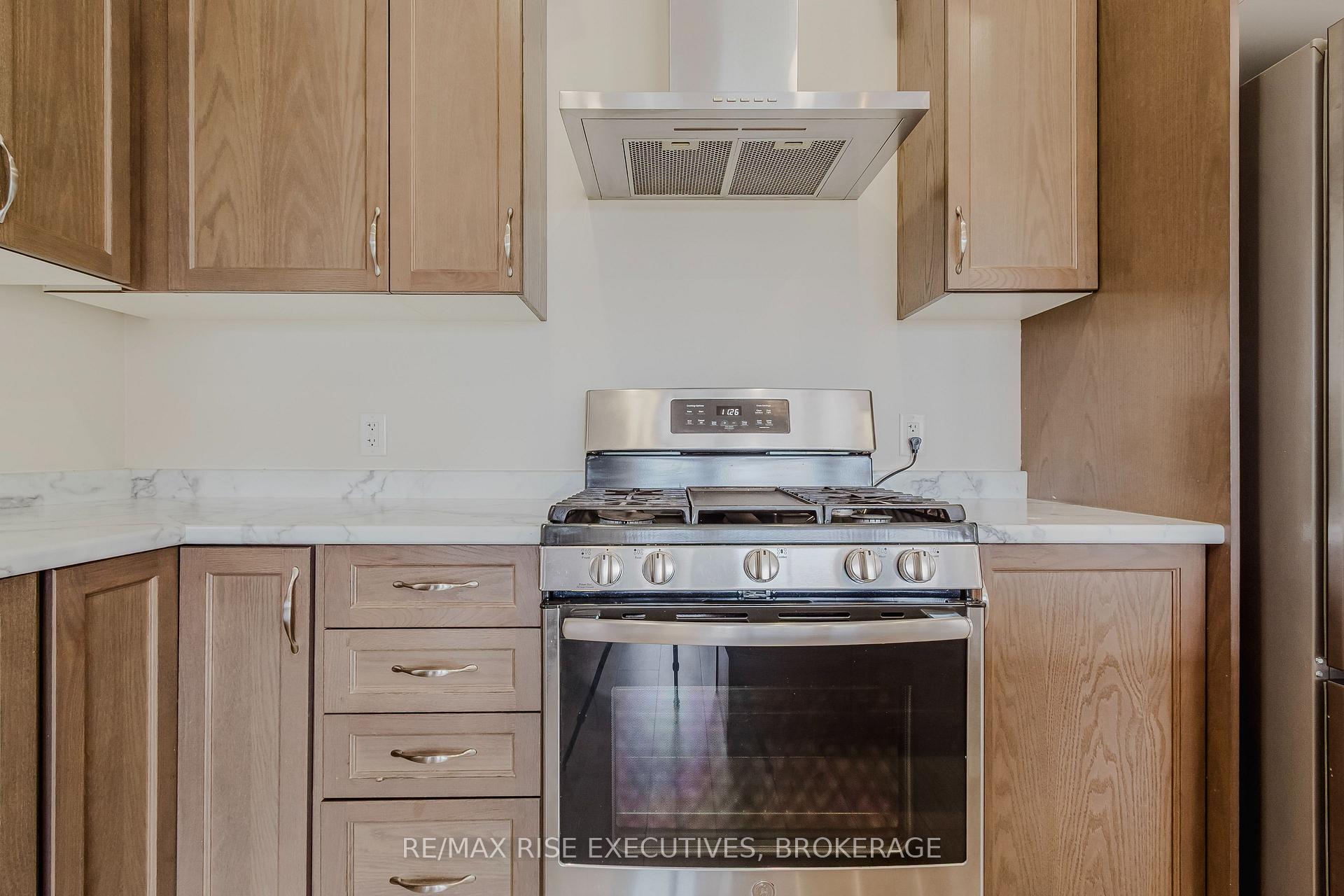 Photo 13 of 463 Beth Crescent, Kingston, City Northwest — HOMEH
