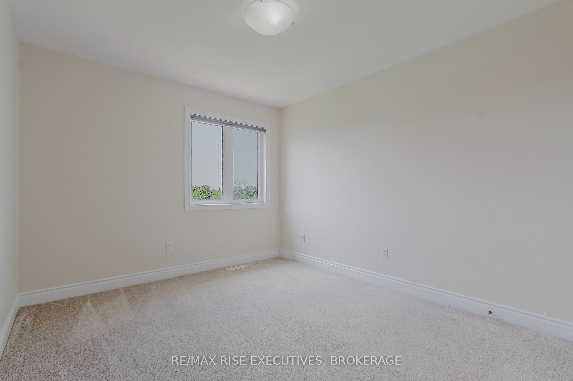 Photo 28 of 463 Beth Crescent, Kingston, City Northwest — HOMEH