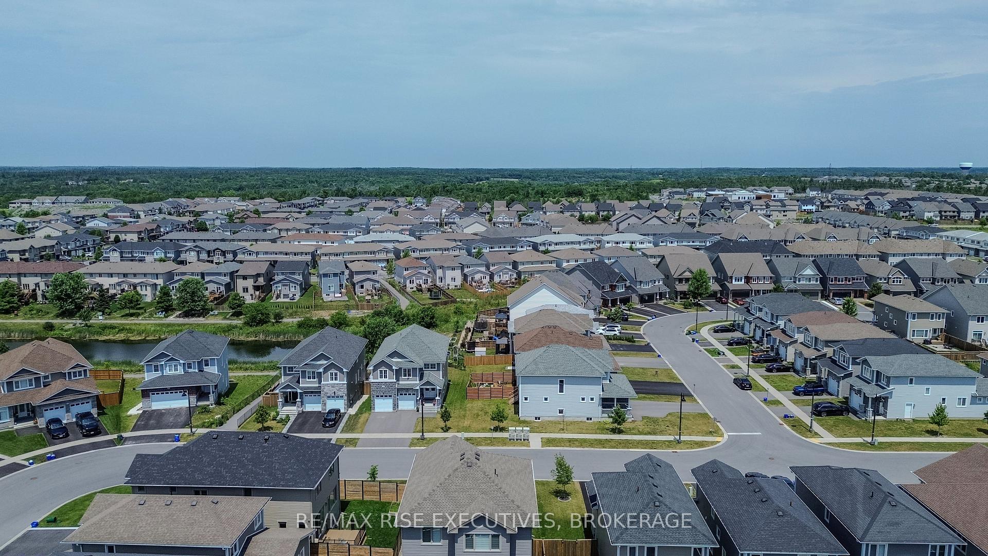 Photo 37 of 463 Beth Crescent, Kingston, City Northwest — HOMEH