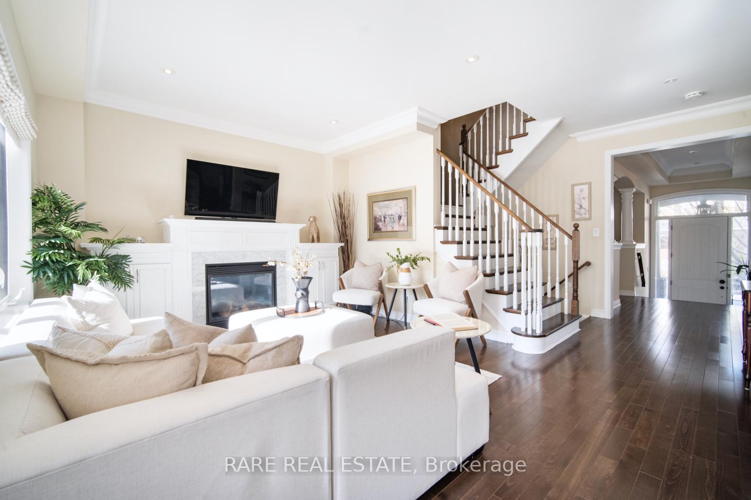 Photo 11 of 56 Dungannon Drive, Markham, Angus Glen — HOMEH