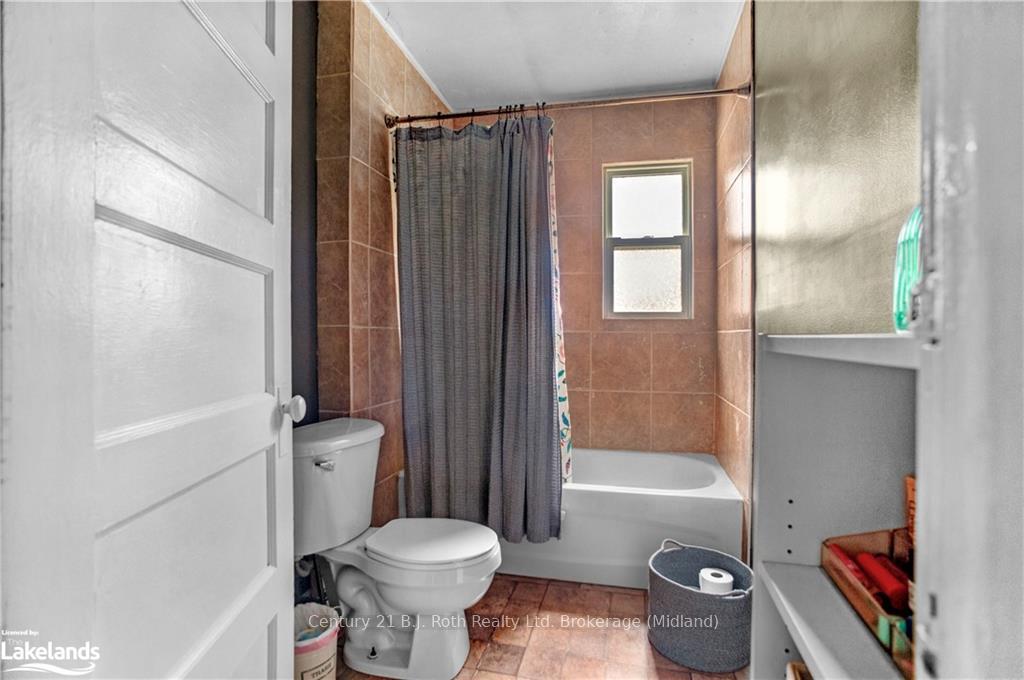 Photo 10 of 289 Elizabeth St, Midland — HOMEH