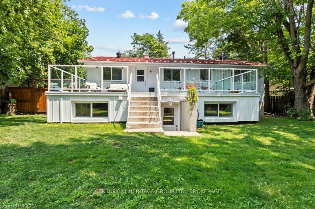 Photo 3 of 715 High Gate Park Drive, Kingston, South of Taylor-Kidd Blvd — HOMEH
