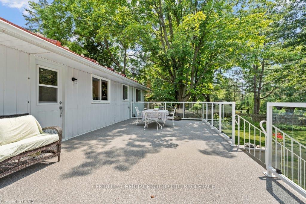 Photo 5 of 715 High Gate Park Drive, Kingston, South of Taylor-Kidd Blvd — HOMEH