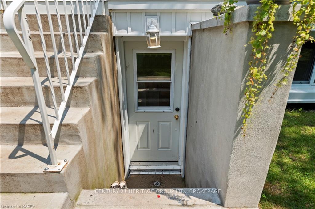 Photo 6 of 715 High Gate Park Drive, Kingston, South of Taylor-Kidd Blvd — HOMEH