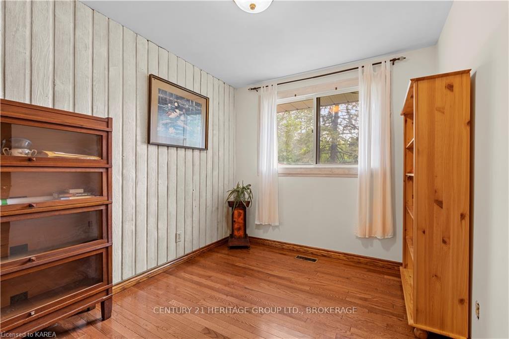 Photo 17 of 715 High Gate Park Drive, Kingston, South of Taylor-Kidd Blvd — HOMEH