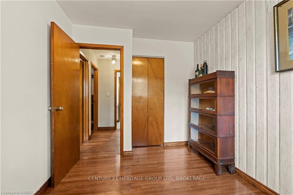 Photo 18 of 715 High Gate Park Drive, Kingston, South of Taylor-Kidd Blvd — HOMEH