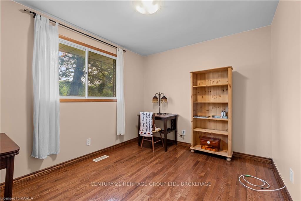 Photo 19 of 715 High Gate Park Drive, Kingston, South of Taylor-Kidd Blvd — HOMEH