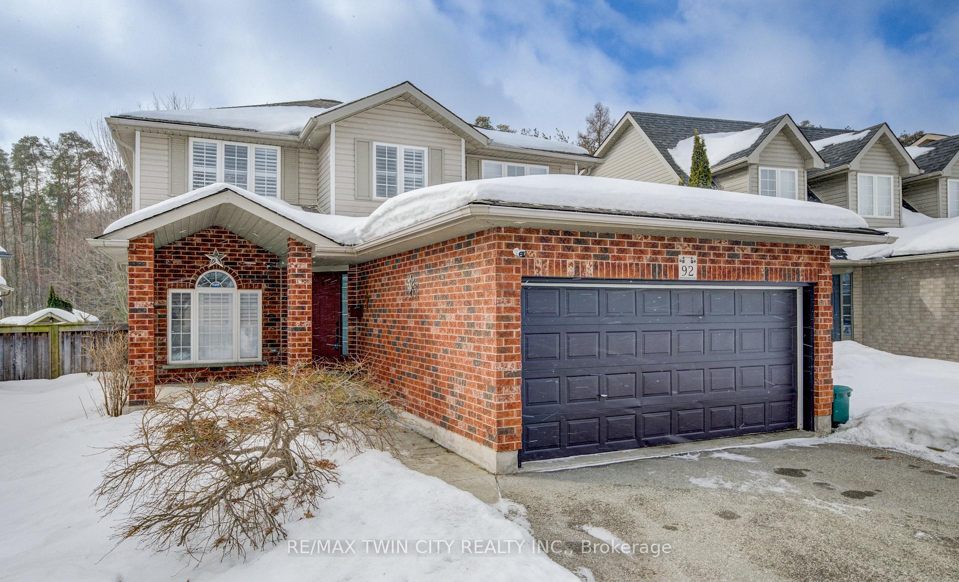 Photo 1 of 92 Rush Meadow Street, Kitchener — HOMEH