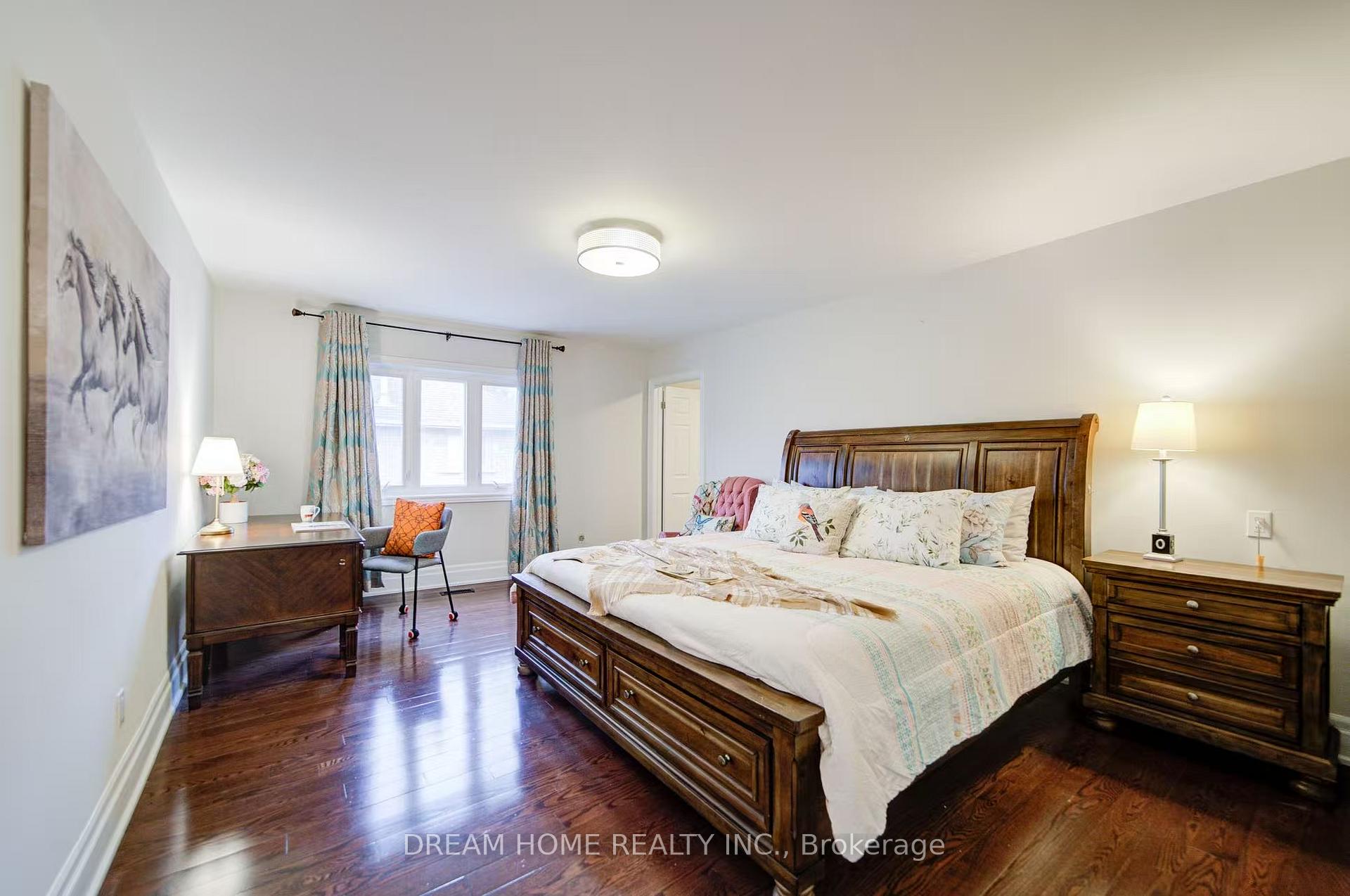 Photo 1 of Unit Room B, 3 Moses Crescent, Markham, Cachet — HOMEH