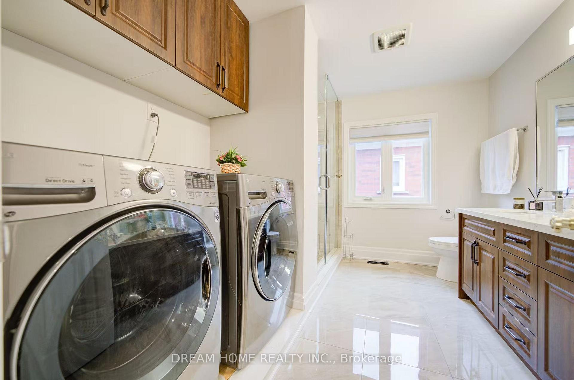 Photo 9 of Unit Room B, 3 Moses Crescent, Markham, Cachet — HOMEH