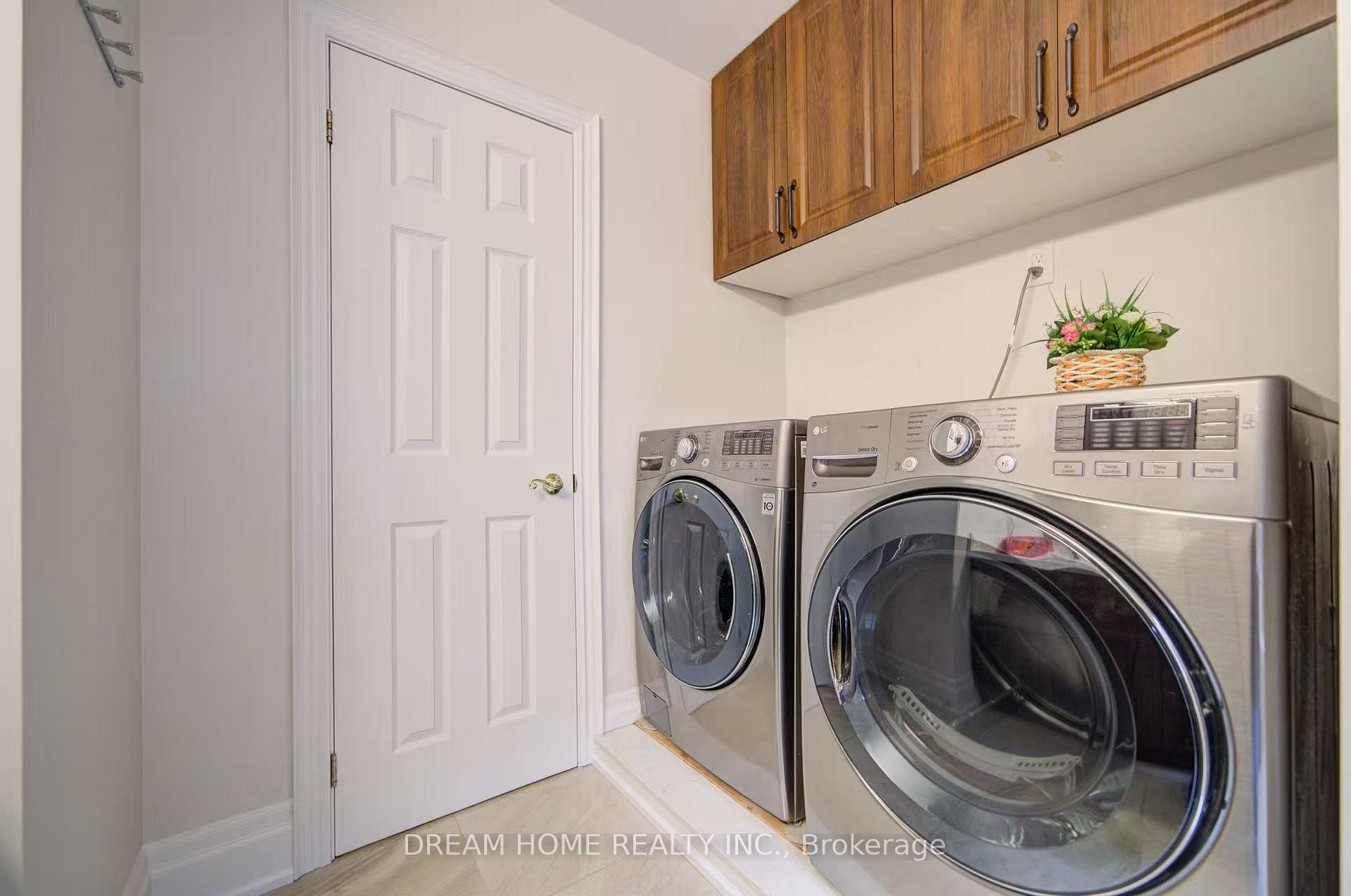 Photo 38 of Unit Room B, 3 Moses Crescent, Markham, Cachet — HOMEH